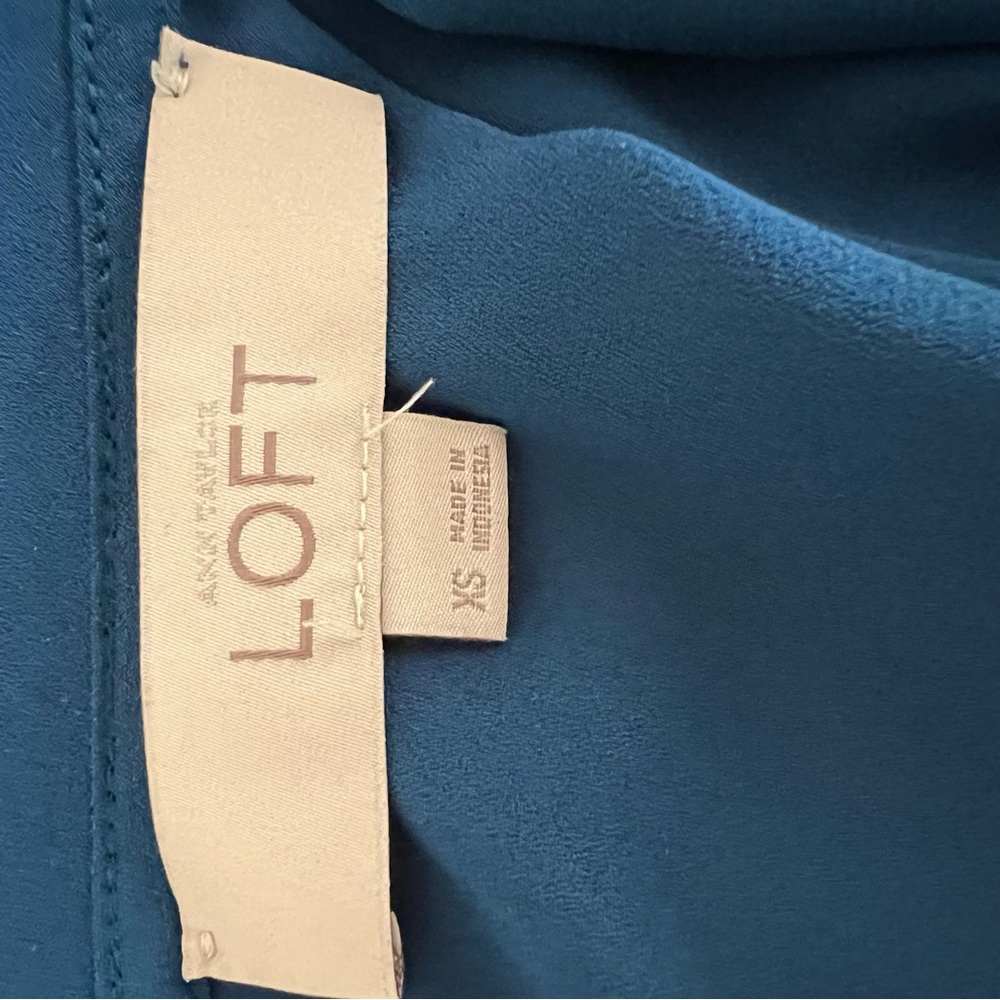 Assortment of XS Tops. 5 XS Tops. XS bundle | Women’s XS - Picture 9 of 11